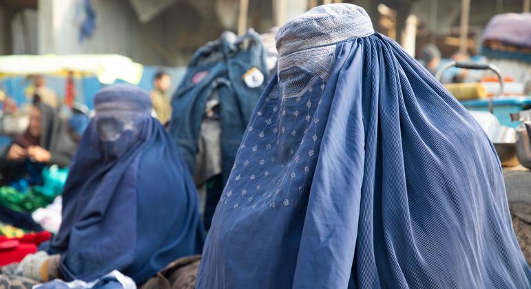 Birinci Kişi: ‘Afgan kadınlarının hala savaştığını fark ettim.  Ben de onlardan biri olmayı seçtim’ |

 Nguncel.com