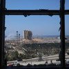 Les restes de gigantesques silos à grans après l'explosion qui a dévasté le port de Beyrouth, au Liban.