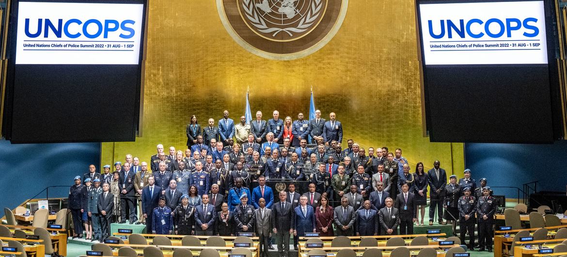 第三届联合国警察首长峰会与会者合影。