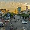 Une avenue de Yangon, la capitale économique du Myanmar