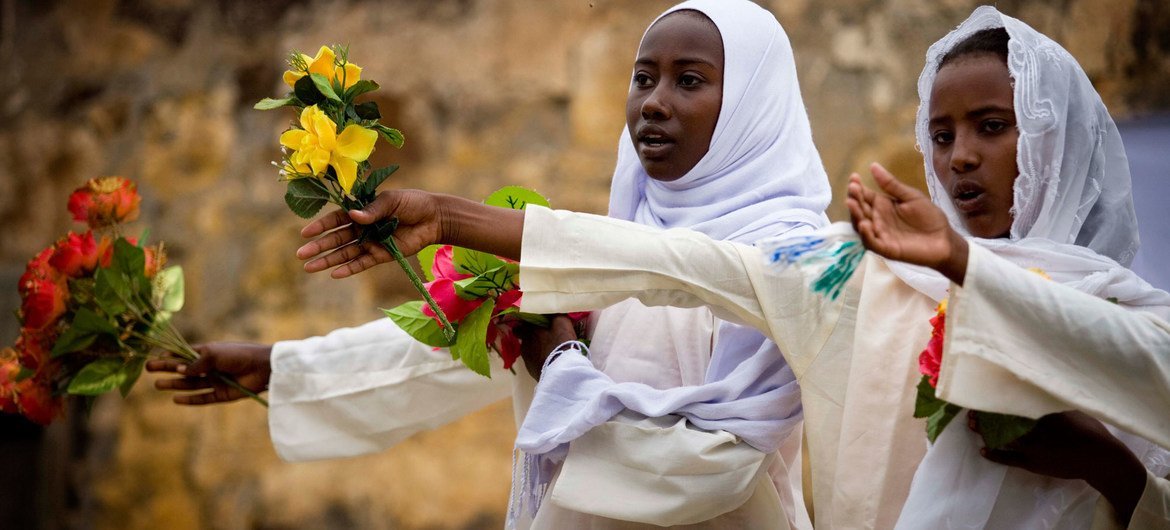 सूडान में यूनीसेफ़ व रष्ट्रीय बाल कल्याण परिषद ने 2008 में सलीमा पहल शुरू की थी जिसका लक्ष्य लड़कियों को ख़तना से बचाना है.
