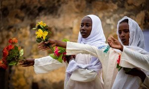 सूडान में यूनीसेफ़ व रष्ट्रीय बाल कल्याण परिषद ने 2008 में सलीमा पहल शुरू की थी जिसका लक्ष्य लड़कियों को ख़तना से बचाना है.