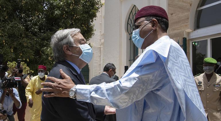 Se necesitan más recursos contra el terrorismo en el Sahel, dice Guterres en Níger