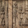 Un échantillon de l'art Dogon sur l'escarpement de Bandiagara à Teli, dans la région centrale du Mali.