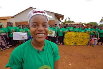 Ellen Chilemba, fundadora e CEO da Tiwale, uma organização comunitária liderada por jovens no Malauí.