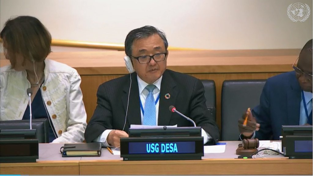联合国主管经济和社会事务的副秘书长刘振民在联合国大会第74届会议第二委员会开幕式上讲话。（2019年10月2日）