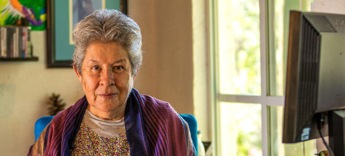 The teacher Martha Isabel 