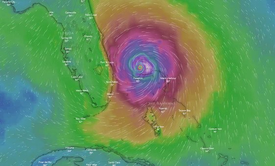 Visualização gráfica do furacão Dorian nas Bahamas