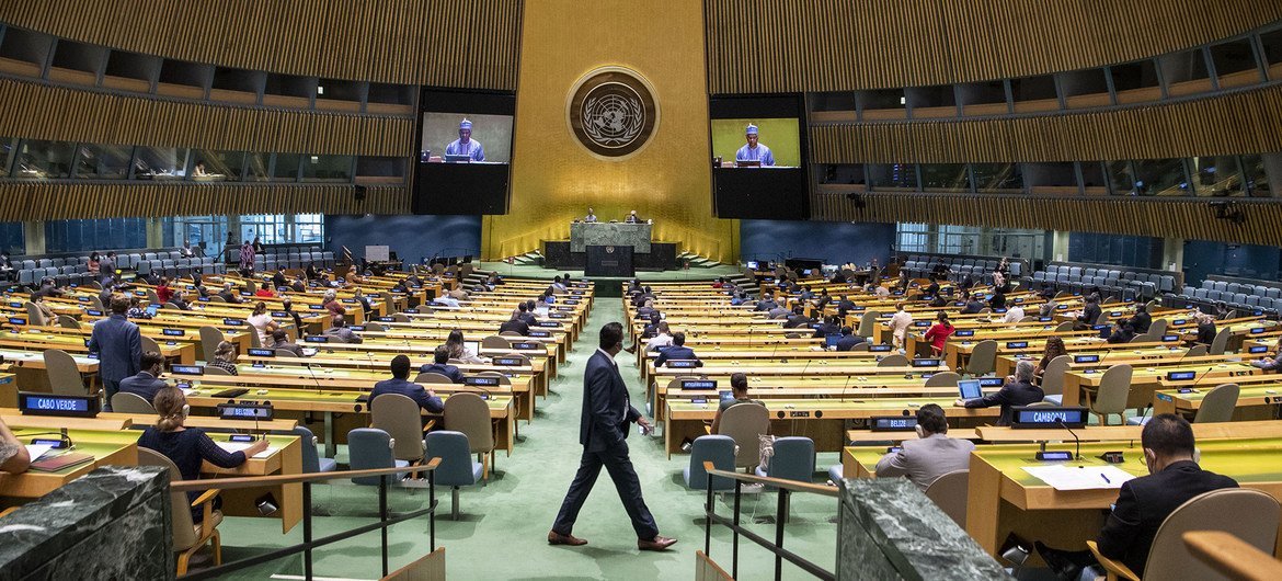 9月3日，联合国大会举行了三月以来的第一次面对面会议。