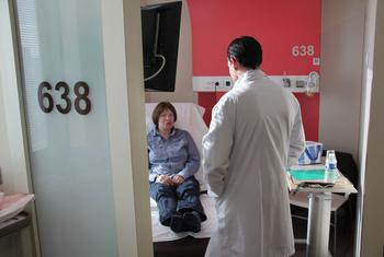 Рак - одна из основных причин заболеваемости и смертности в Европейском регионе ВОЗ. На фото: онкоклиника в Лионе, Франция.  