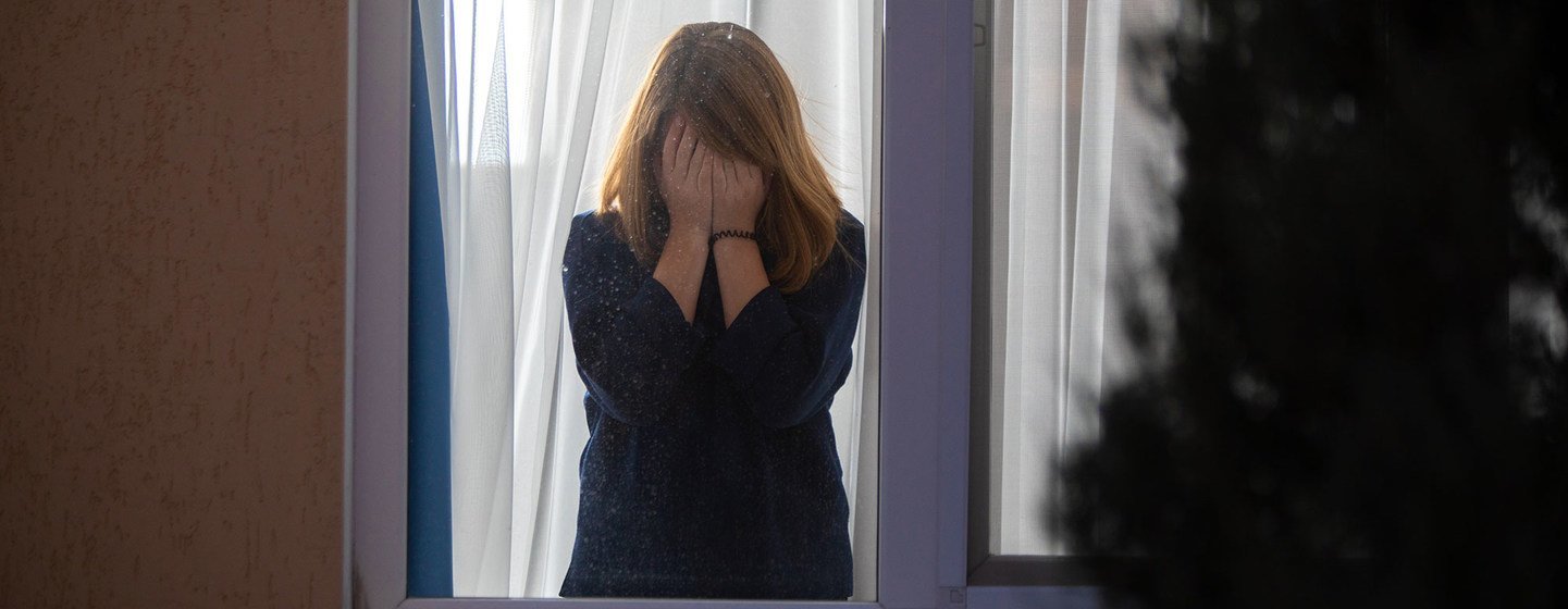 Los psicólogos están apoyando a los adolescentes vulnerables  mientras el bloqueo de COVID-19 hace mella en su salud mental.