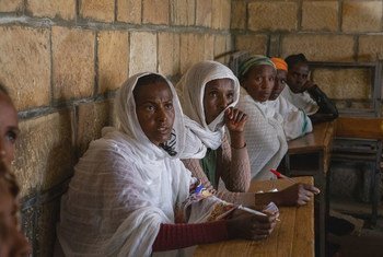نازحون بسبب الصراع في إقليم تيغراي، شمال إثيوبيا.