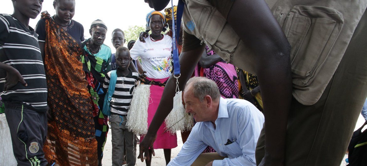 联合国南苏丹特派团团长希勒访问南苏丹团结州的科赫(Koch)县