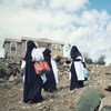 也门塔伊兹，助产士走进山区为村民提供生殖健康服务。