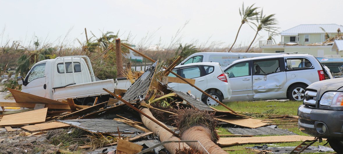 Les ravages causés par l'ouragan Dorian sont visibles à Treasure Cay, aux Bahamas. Les garde-côtes américains appuient les autorités des Bahamas dans les efforts de secours. (4 septembre 2019)