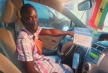 Daniel Jordan, dereva wa Uber huko Ashanti nchini Ghana anahakikisha anajilinda yeye na abiria wake dhidi ya janga la COVID-19