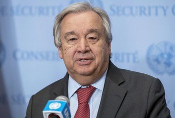 联合国秘书长古特雷斯在纽约总部向记者发表谈话。（档案照片）