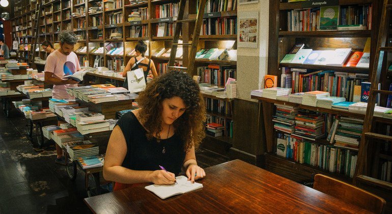 Luvia es una mujer transgénero que vive en Buenos Aires.