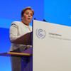 《联合国气候变化框架公约》执行秘书帕特里夏·埃斯皮诺萨在波恩气候变化会议开幕式上致辞。