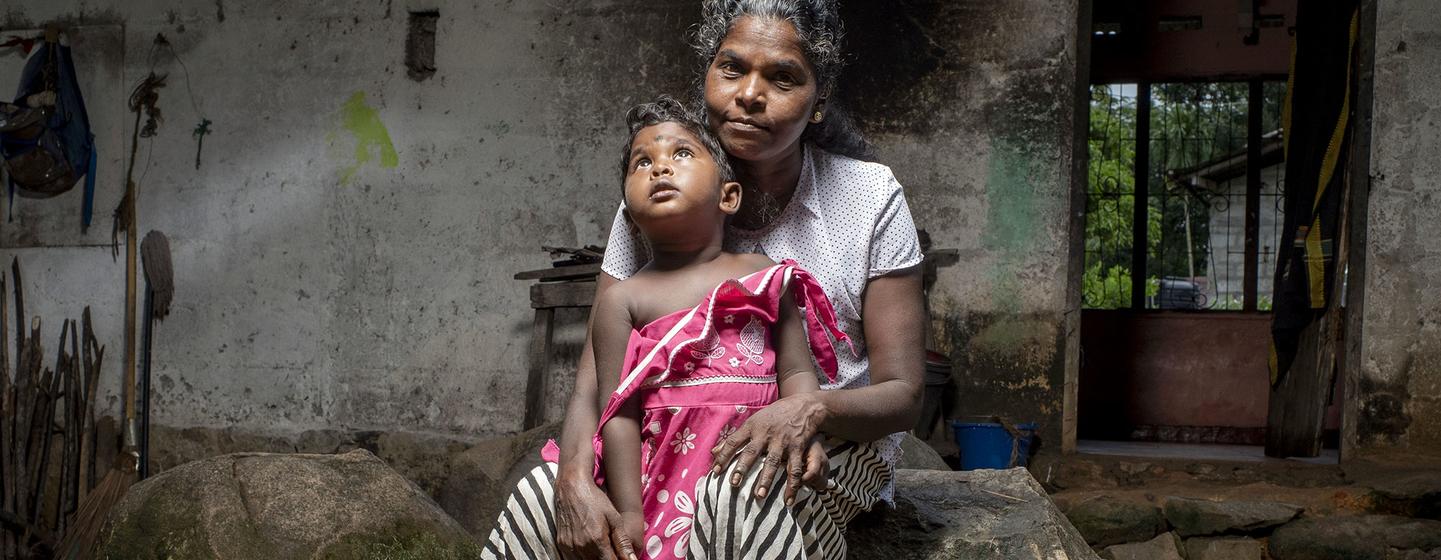 Les familles dans les campagnes sri-lankaises peinent à joindre les deux bouts.