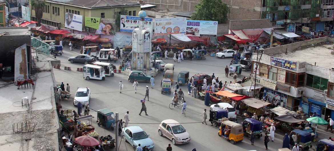 A view of the centre of Jalalabad, a city in eastern Afghanistan. (file)