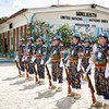 Des femmes officiers de police des Nations Unies originaires du Bangladesh lors d'une parade en Haïti.