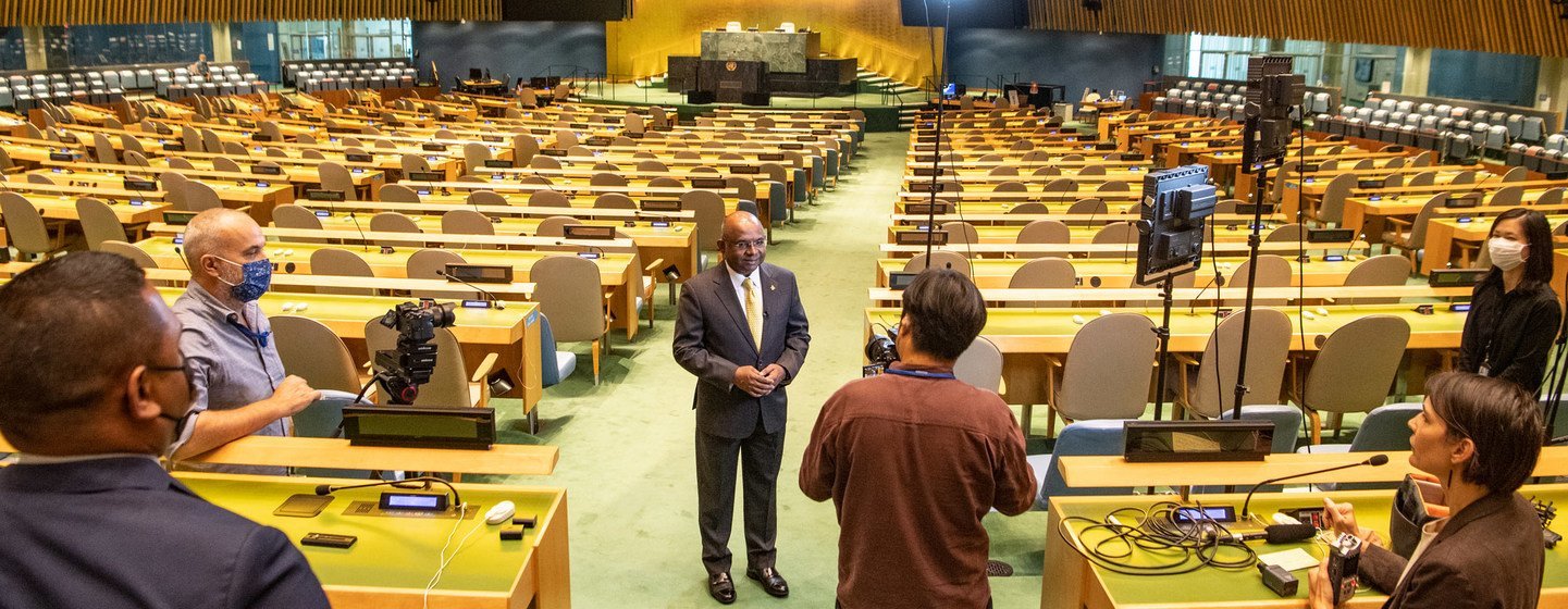 Abdulla Shahid destaca que Assembleia Geral das Nações Unidas tem  “autoridade moral para definir padrões"
