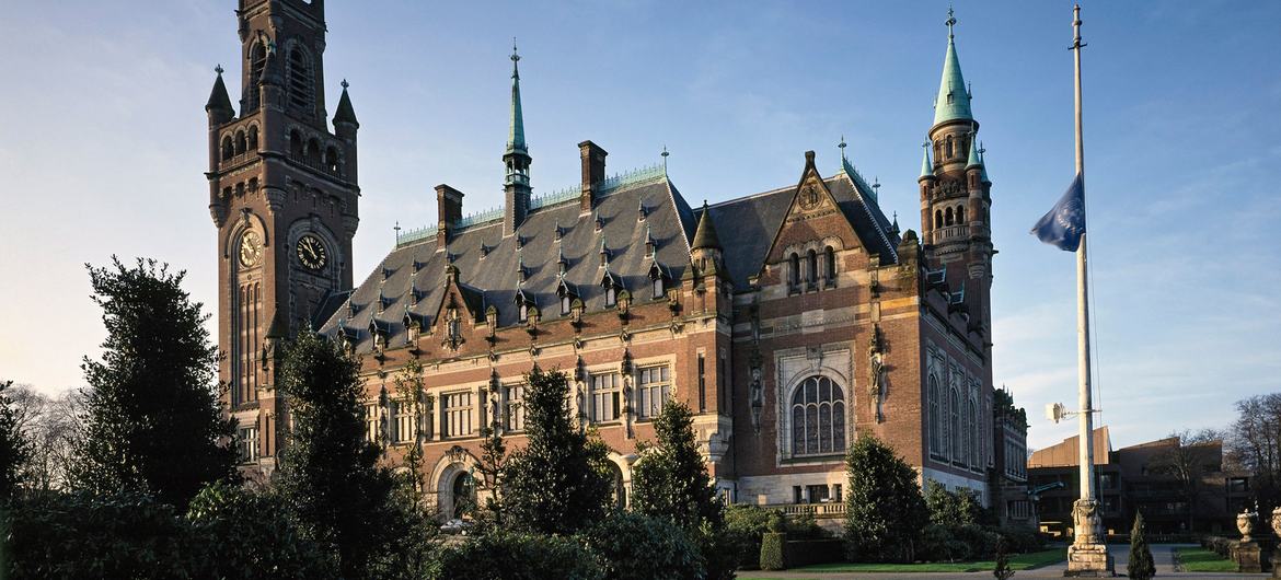 Palácio da Paz, sede do Tribunal Internacional de Justiça, em Haia, na Holanda. 
