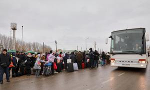 Des personnes fuient l'Ukraine, cherchant refuge en Moldavie ou transitant par le pays pour se rendre en Roumanie et dans d'autres pays de l'UE.