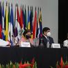 La vicesecretaria general, Amina J. Mohammed, junto al presidente de Costa Rica, Carlos Andrés Alvarado Quesada, y Alicia Bárcenas, secretaria ejecutiva de la CEPAL, en el Foro de los Países de América Latina y el Caribe sobre el Desarrollo Sostenible, el