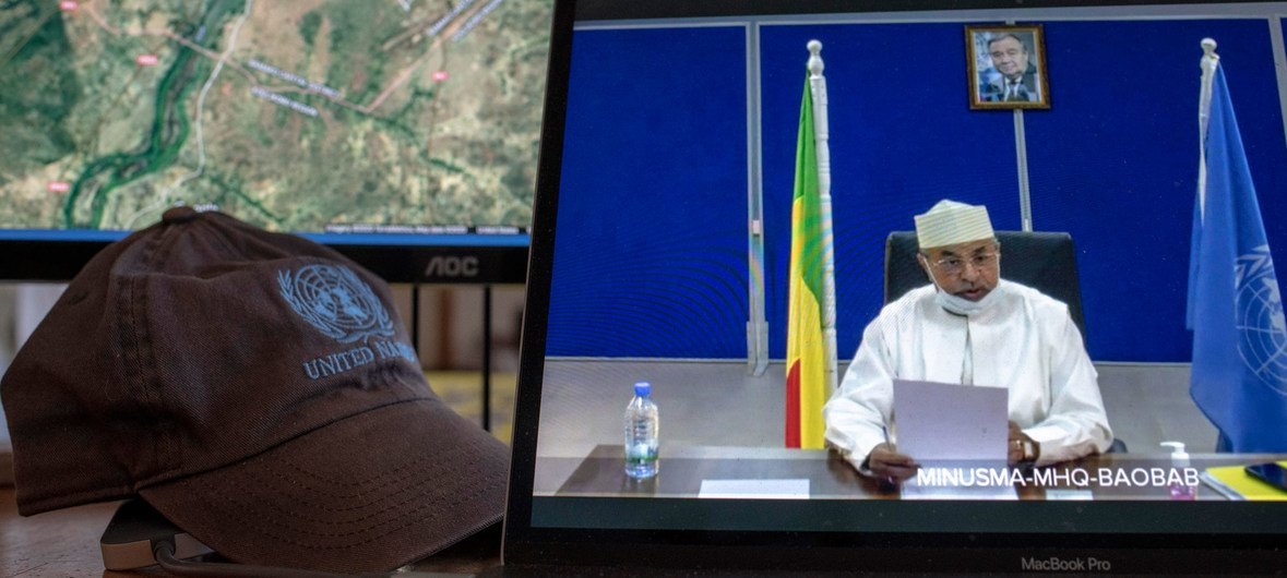 Mahamat Saleh Annadif, Représentant spécial du Secrétaire général des Nations Unies pour le Mali, s'exprime lors d'une réunion virtuelle du Conseil de sécurité sur la situation dans ce pays d'Afrique de l'Ouest.
