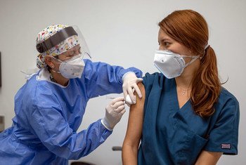 Les vaccinations contre la Covid-19 ont commencé en Colombie.