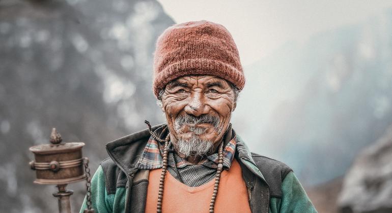 Un anciano en Langtang, Nepal, donde las temperaturas han aumentado en las últimas décadas.