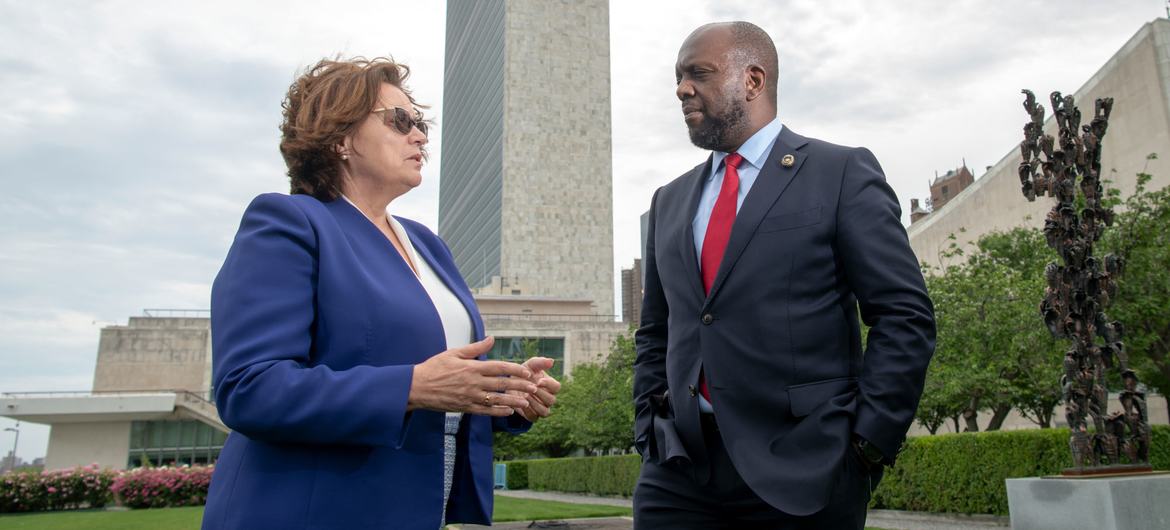 Ambassadors Martin Kimani of Kenya and Ana Paula Zacarias of Portugal, co-hosts of the UN Ocean Conference in Lisbon.