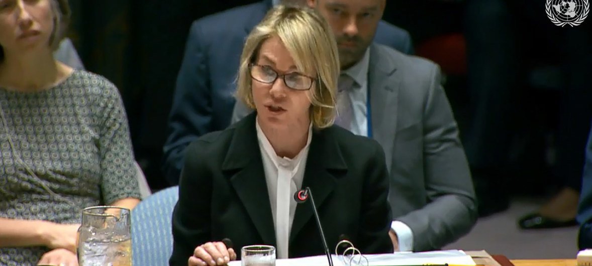 美国常驻联合国代表凯莉·克拉夫特在安理会召开的有关妇女与和平与安全问题的会议上发言。