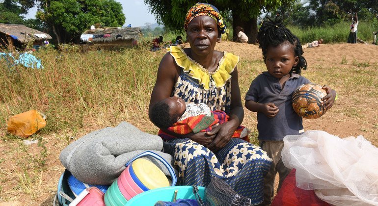 أكثر من 12,000 شخص فرّوا، بحسب التقارير، من جمهورية أفريقيا الوسطى باتجاه جمهورية الكونغو الديمقراطية.
