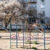 乌克兰基辅，疫情期间空荡荡的儿童游乐场。
