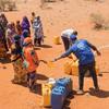 ООН доставляет воду в засушливые районы Сомали