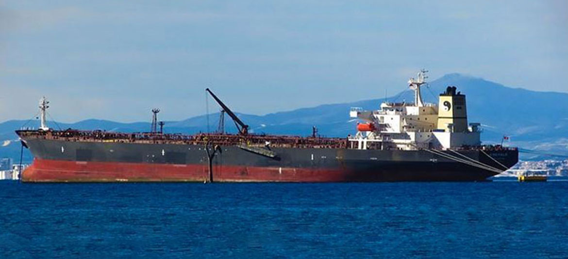 Le pétrolier FSO Safer, en mer Rouge au large du Yémen.