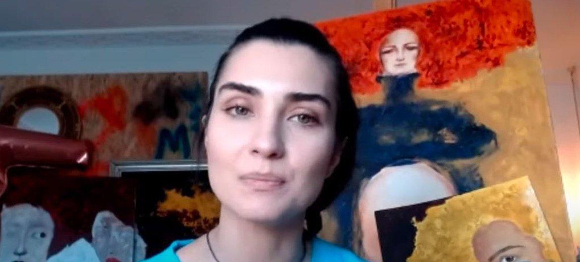 Туба Бююкюстюн, популярная турецкая актриса и посол доброй воли ЮНИСЕФ, приняла участие в онлайн мероприятии