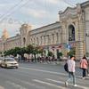 Una cotidiana escena de Chisinau, capital de Moldovia.