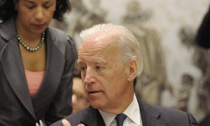 Le Président-élu des Etats-Unis, Joe Biden, préside une réunion du Conseil de sécurité sur l'Iraq en décembre 2010 alors qu'il occupait les fonctions de Vice-président de son pays