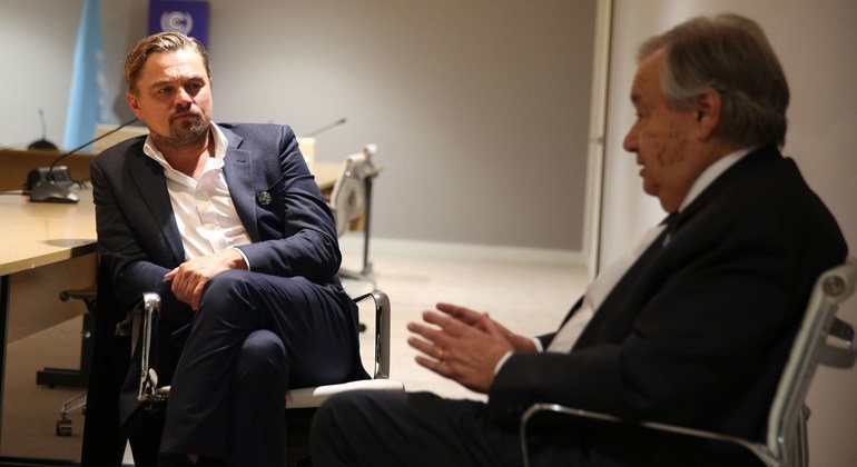 Actor Leonardo DiCaprio holds a one-on-one with UN Secretary-General António Guterres during the Leaders Summit at the COP26 Climate Conference in Glasgow, Scotland.