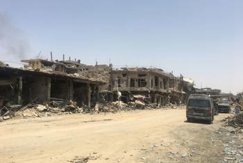 أبنية متضررة في المدينة القديمة في غرب الموصل ، العراق.
