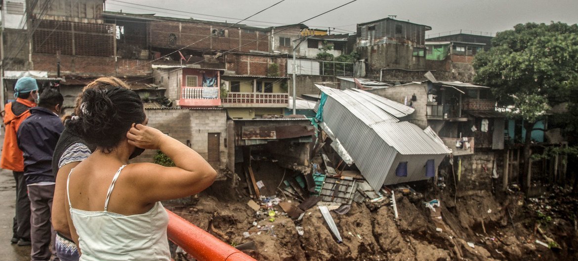 Daños causados por la Tormenta Tropical Amanda en El Salvador. 