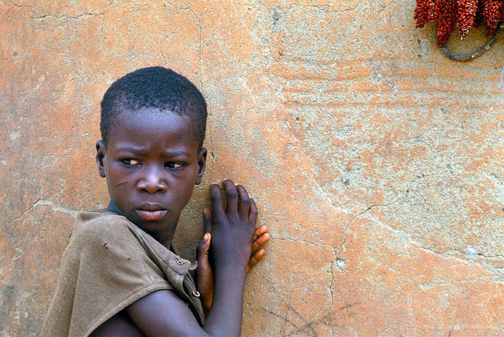 一名加纳小男孩。