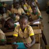 Une élève camerounaise dans une salle de classe. Les écoles des régions anglophones du pays ont connu une multiplication d'attaques