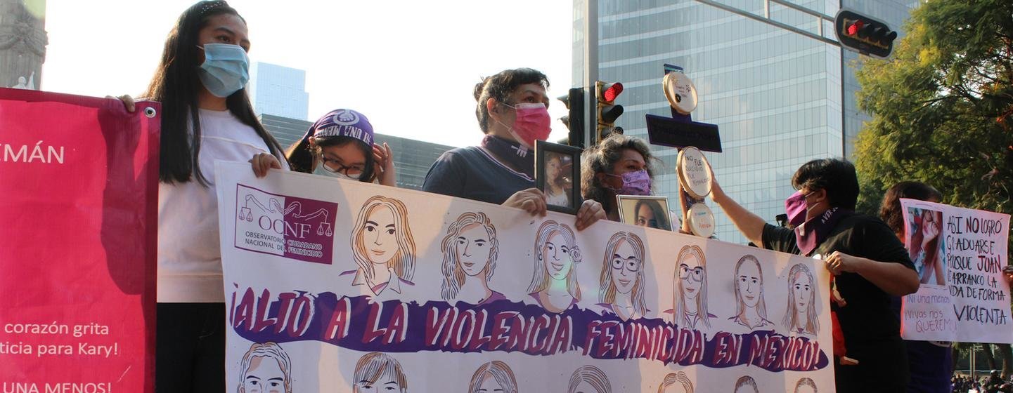 Au Mexique, les femmes exigent la fin de la violence à leur égard.