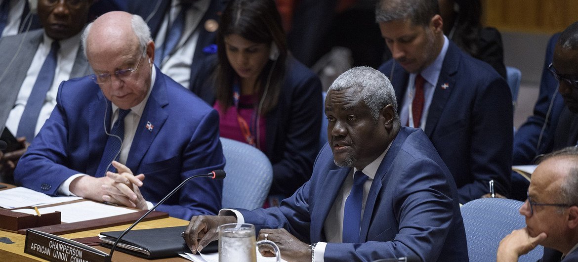 موسى فكي محمد، رئيس مفوضية الاتحاد الإفريقي يتحدث أمام اجتماع مجلس الأمن، حول السلام والأمن في إفريقيا. (26/09/2019)