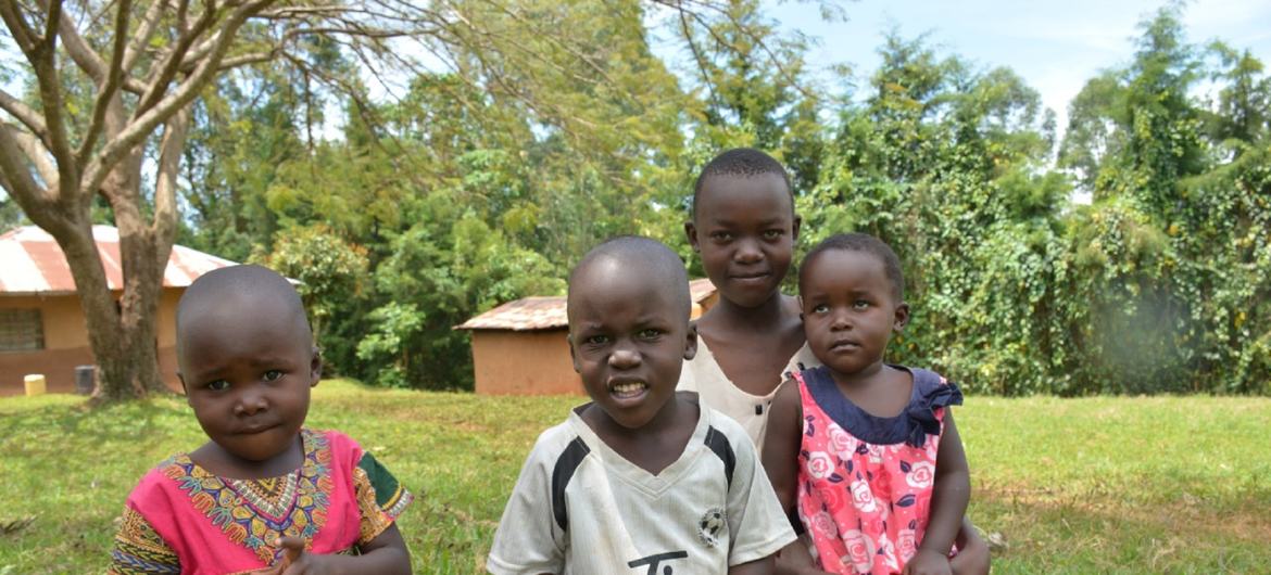 肯尼亚的儿童很容易感染疟疾。